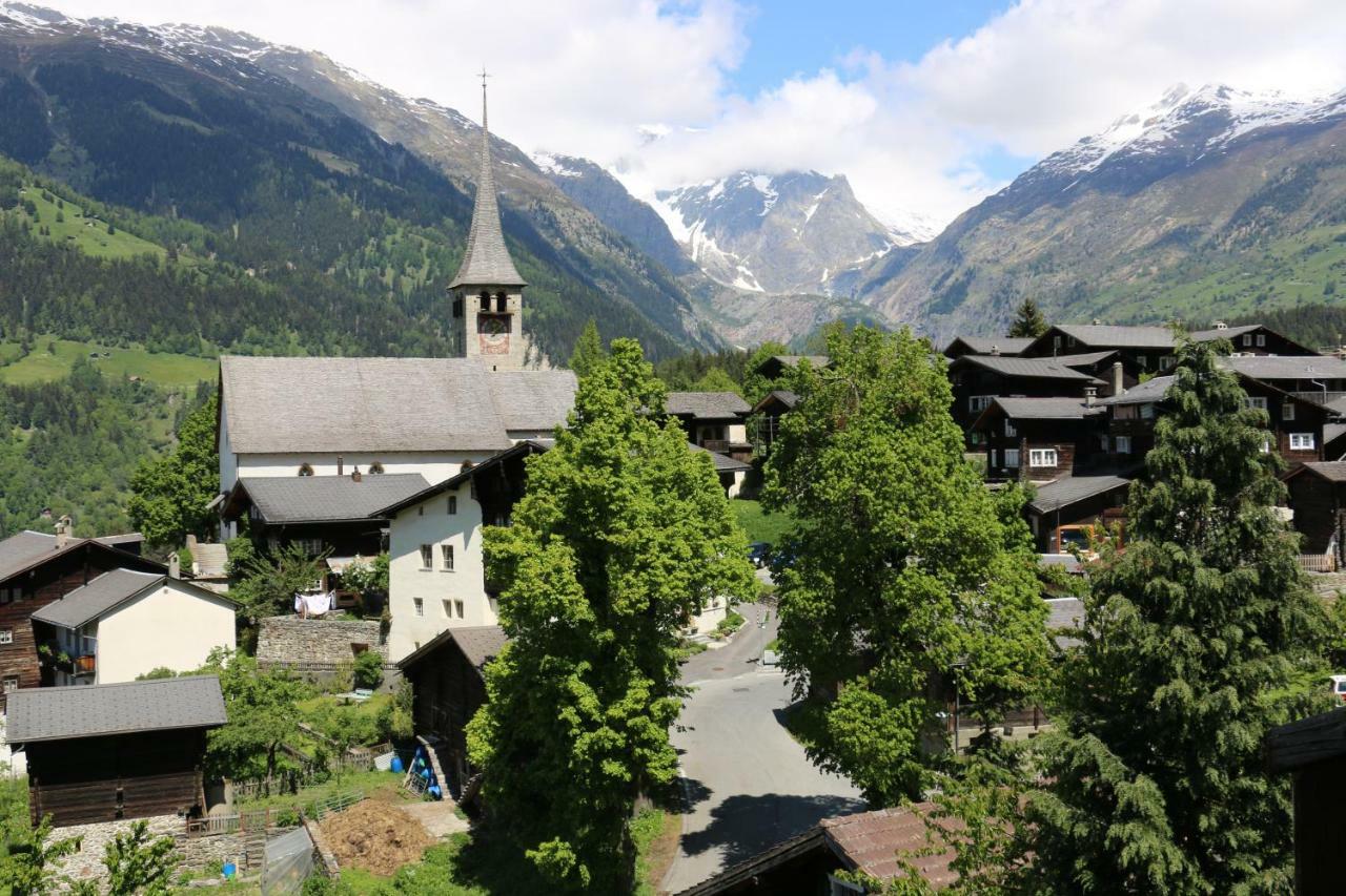 Hotel Restaurant Alpenblick Ernen Exterior foto